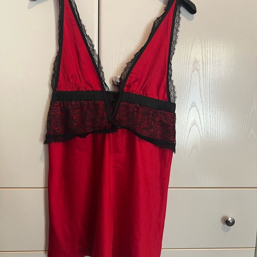 Yamamay nightdress size S like new, black and red