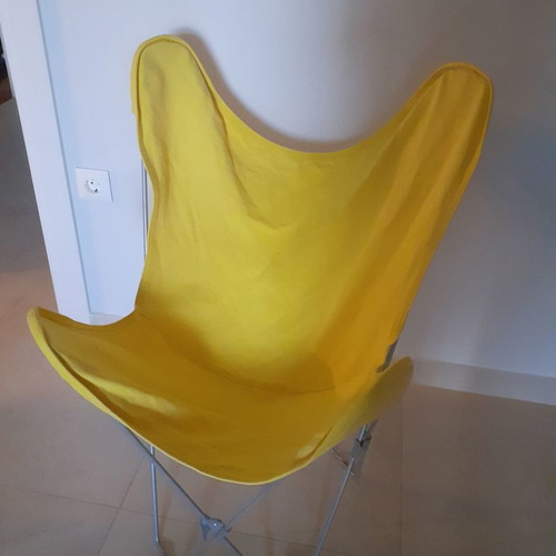 Butterfly armchair used