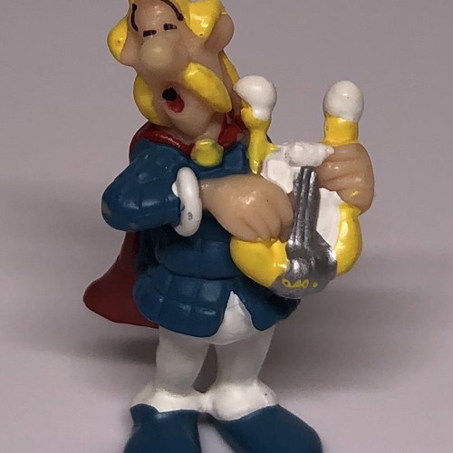 Kakofonix figure used Plastoy 1999, 4 cm
