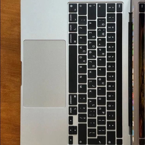 MacBook Pro 13" (2020) Apple M1 8GB RAM 512GB SSD