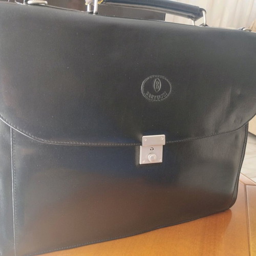 Bartuggi leather briefcase new with key, black