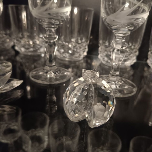 Decorative miniatures and crystals like new, set of 5+12