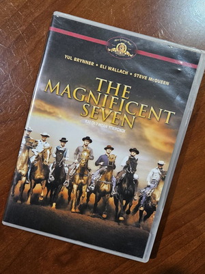 The Magnificent Seven DVD like new with subtitles