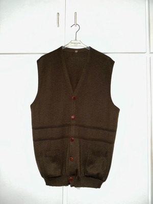 Vintage Men's V-Neck Knitted Vest Brown XXL like new