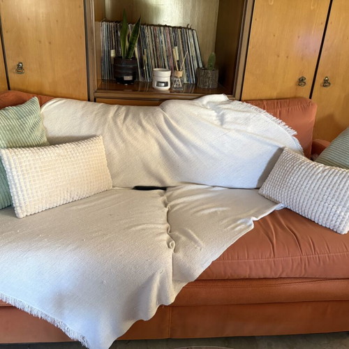 Two- and three-seater sofa set with new cushions