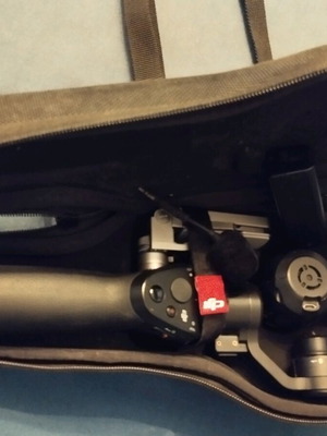 Camera Dgi Osmo + Plus handheld 4K 12MP like new with accessories