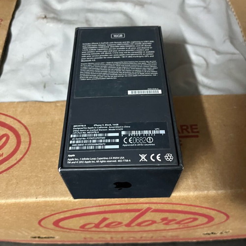 iPhone 5 box used