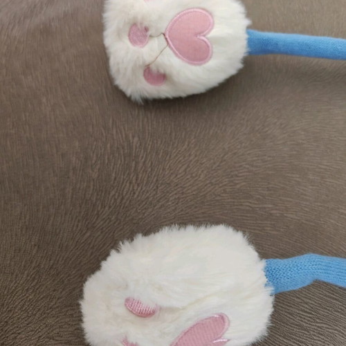 Children's hat with moving ears like new, multicolor