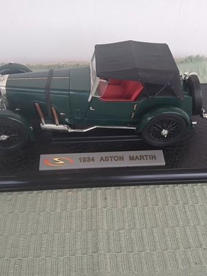 Aston Martin 1934 collectible model with display base like new