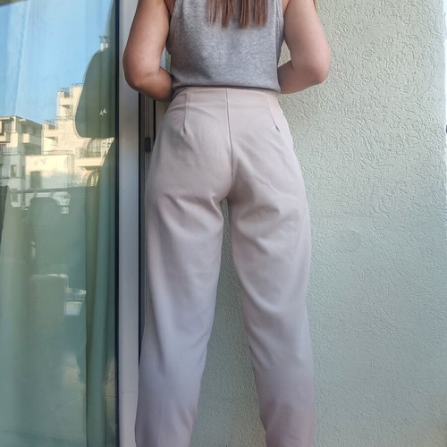 Beige women's pants, made in Italy, size M / 38 / 10