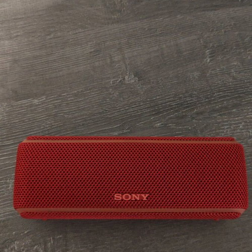Sony portable speaker XB21 new Bluetooth