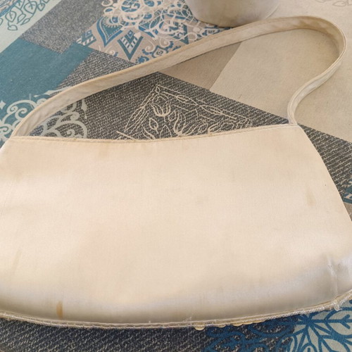 Evening bag with sequins, like new, beige and yellow