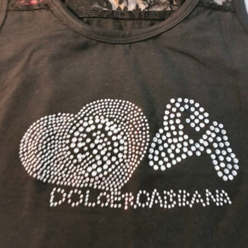 Sleeveless Black Blouse with Lace and Silver Details new