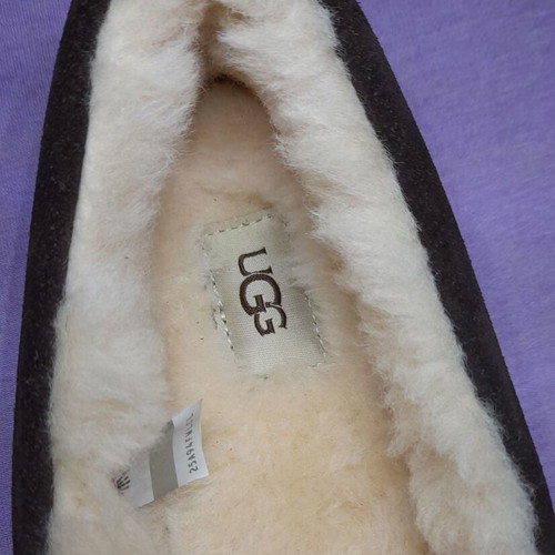 Ugg M Ascot 43 EU New Brown Loafers with Box