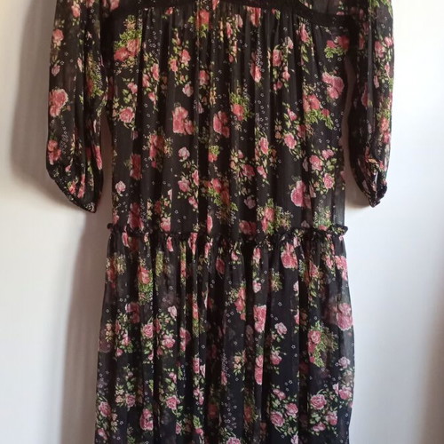 Stradivarius floral dress like new, sheer with black inner lining