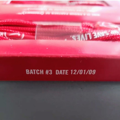 Nike Lace Up 2 Save Lives shoelaces new, red