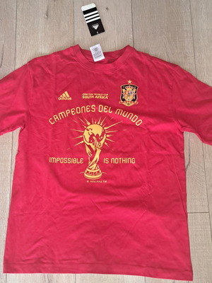 Adidas Spain Football Jersey new, size M, red, 2010 World Cup