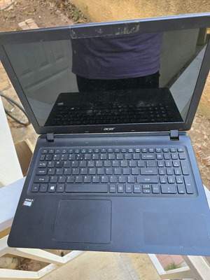 Laptop μεταχειρισμένο για ανταλλακτικά, πακέτο Acer και Lenovo