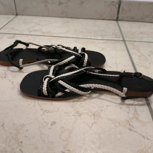 Lacoste women's sandals used, size 38, black with white details
