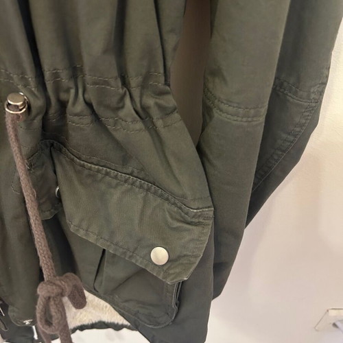 H&M winter parka jacket like new, green, with fur
