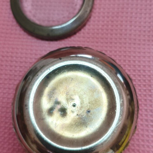 Vintage collectible powder compact, like new, Alexandria Egypt 1920-1950