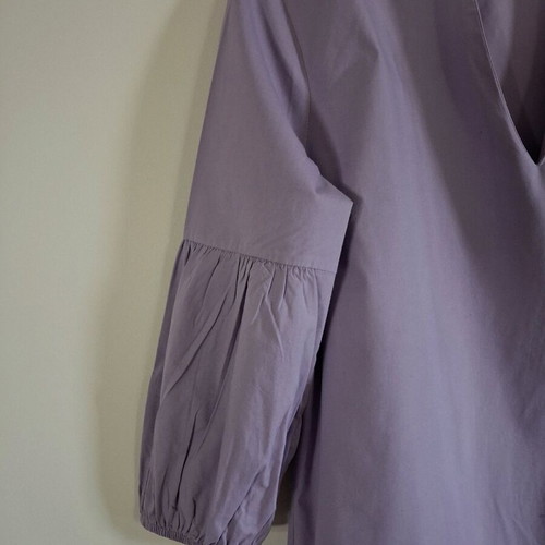 Donna blouse purple like new, 3/4 balloon sleeves, comfortable fit