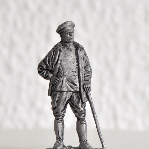 Lead soldier figure like new