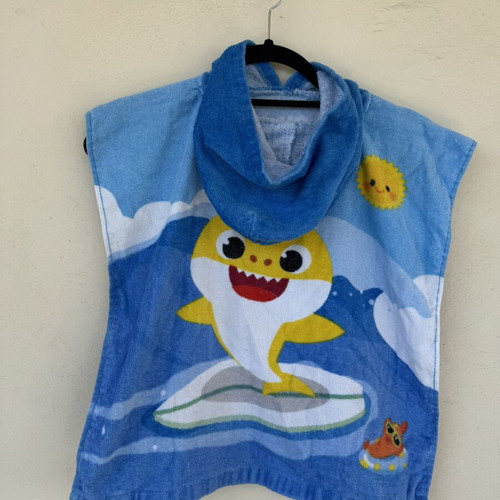 Baby Shark Hooded Beach Poncho Towel like new, 100% cotton