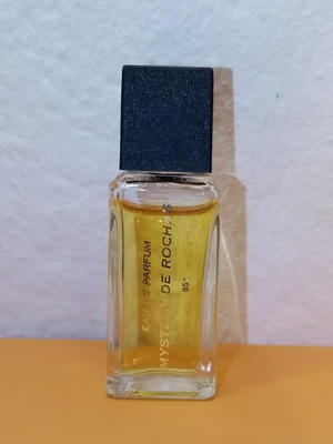 Миниатюра Mystere by Rochas Eau de Parfum 5 мл като нова
