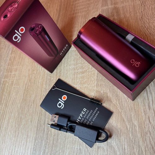 Glo device burgundy like new