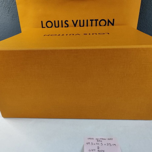 Louis Vuitton gift box and paper bag used, sizes 49.5x41.5x23 and 40x33x19 cm