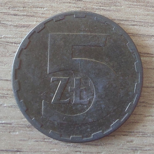 Poland 5 Zlotych 1986 Coin used, brass