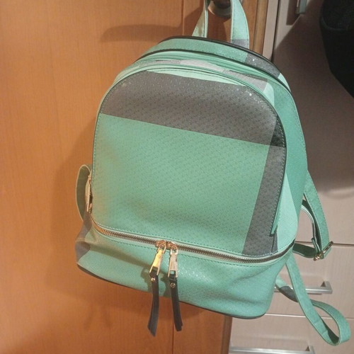 Women’s backpack used green veraman