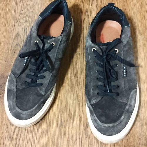 Cruyff sneakers size 44 like new, brown suede