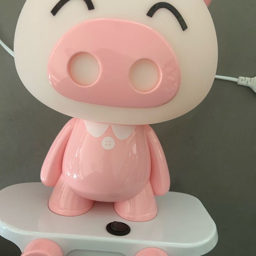 Pig Lamp with Skateboard like new