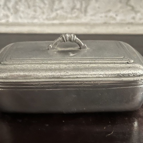 Metal stainless decorative box 11x7.5x4 cm