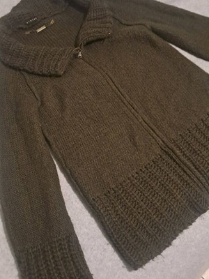 Sisley knitted cardigan khaki Medium like new