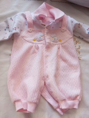 Baby romper for 3-6 months, pink with button detail