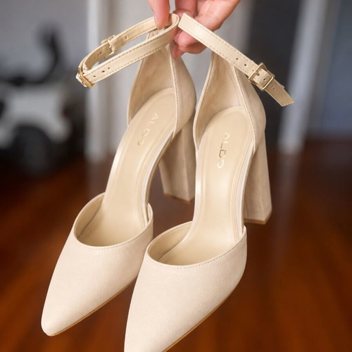 Aldo leather nude pumps with ankle strap size 35 like new