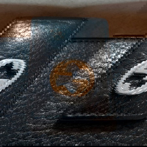 Gucci πορτοφόλι σαν καινούργιο, μαύρο