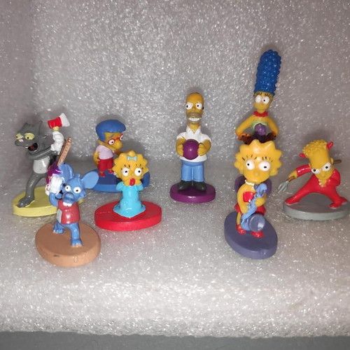 The Simpsons collectible figures set of 8, like new