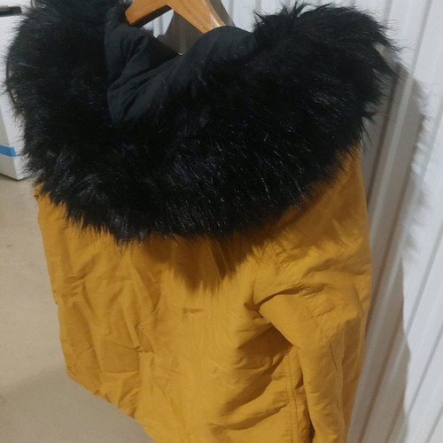 Zara jacket used, medium size, warm hip-length