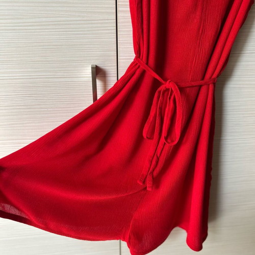 H&M red one-piece shorts like new, size XS