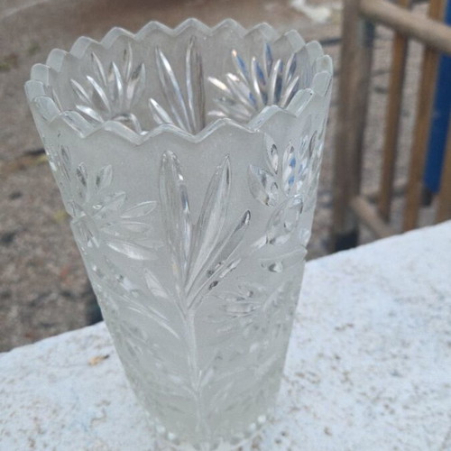 Retro glass vase 22cm height and 12cm diameter, used