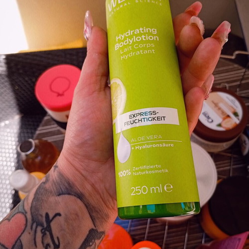 Weleda Hydrating Body Lotion 250 ml new