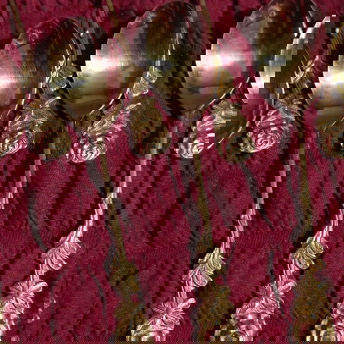 Комплект прибори употребявани, 6 вилици, 5 чаени лъжички, 2 големи лъжици, шпатула