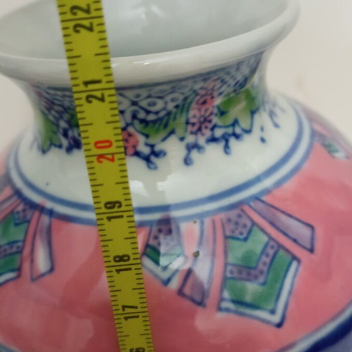 Decorative vase