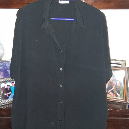 Women's shirt black like new, one size
