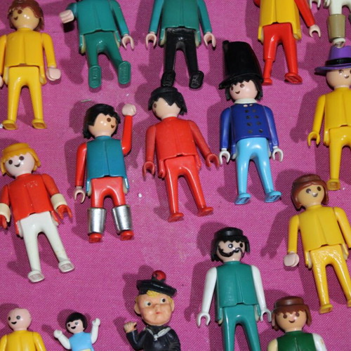 Playmobil pack N21 like new, 58 assorted pieces