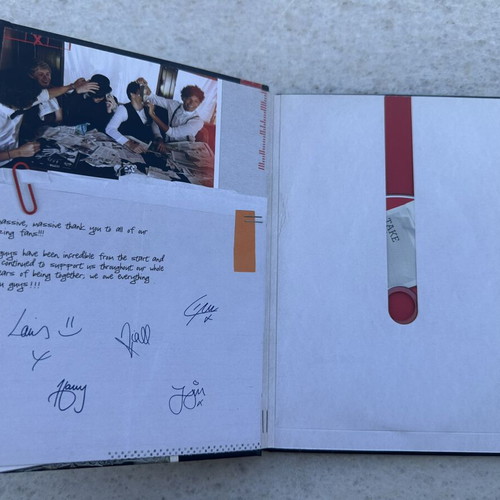 One Direction Take Me Home Limited Yearbook Edition CD like new, pop